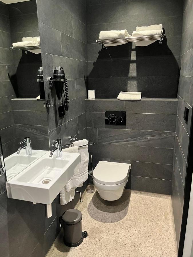 Sotel Station Khách sạn 3*