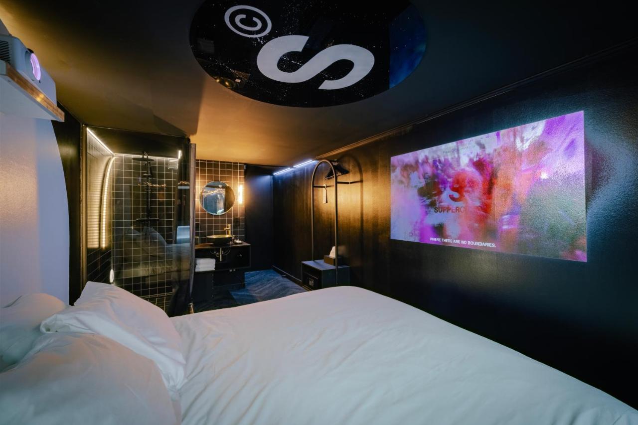 Hotel Mr. Monkey 4*