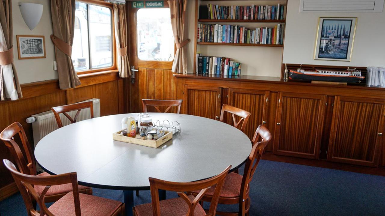 Hotel Hotelboat Angeline *