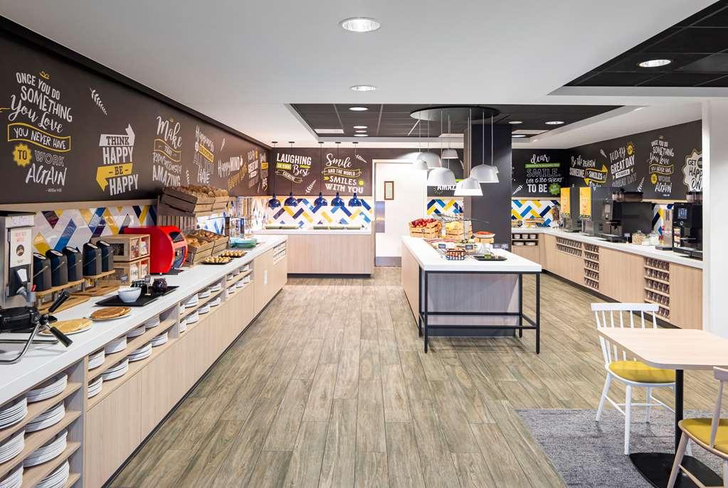 Hampton By Hilton Arena Boulevard Khách sạn