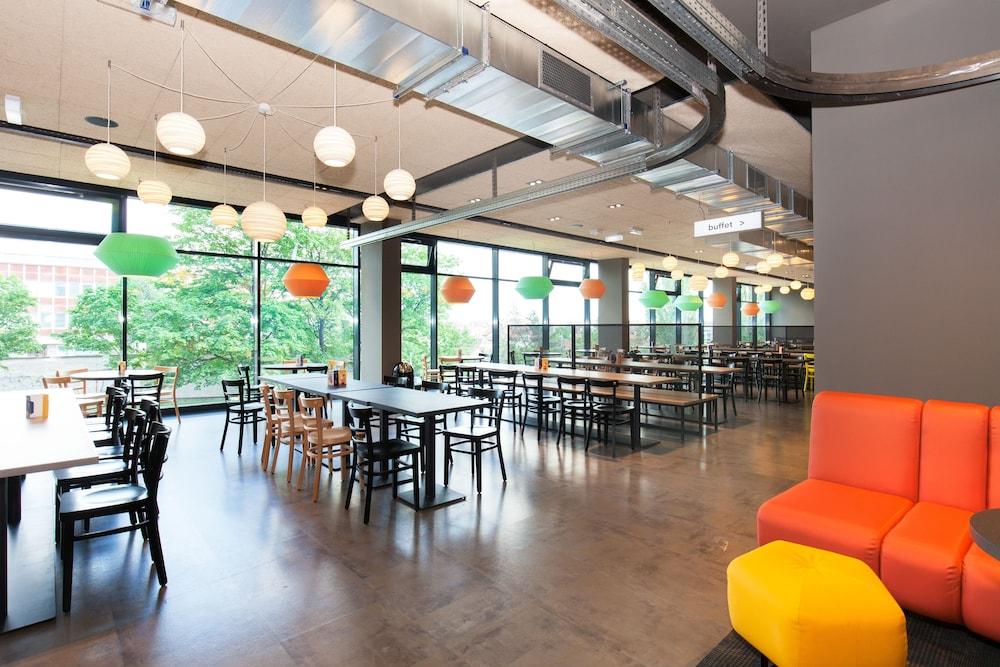 Nhà trọ A&o Zuidoost