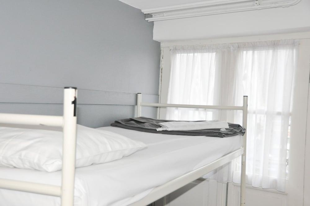 Hotel Travel