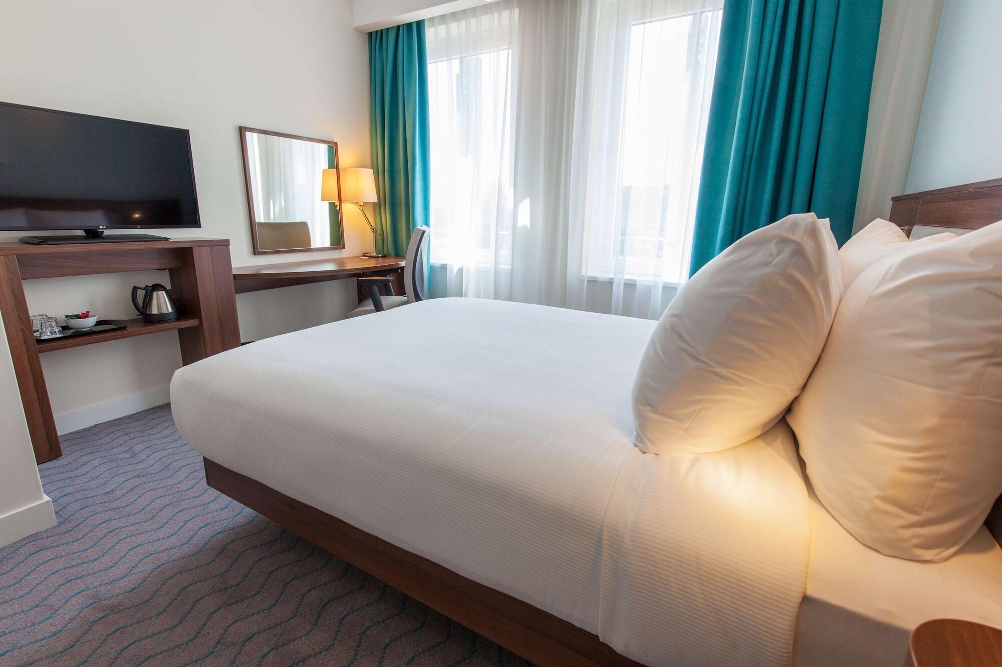 Hotel Hampton By Hilton Centre East