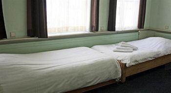 Acca International Hotel 3*