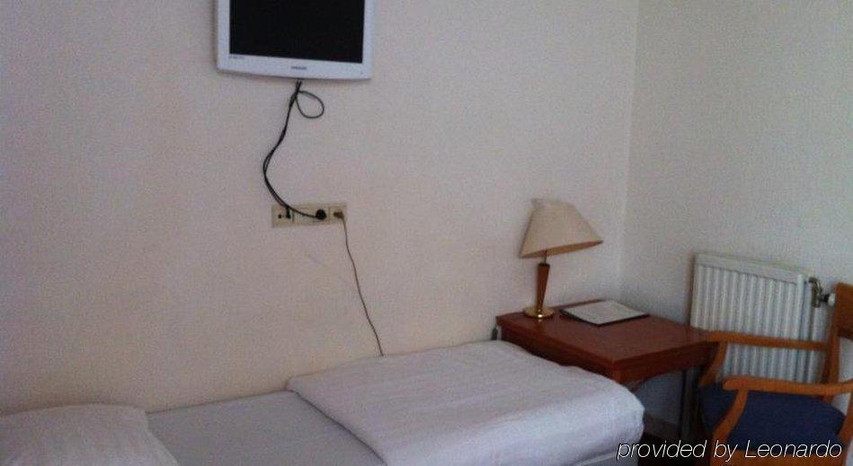 Delta City Center 3*