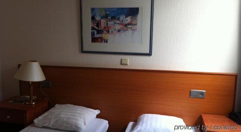 Hotel Delta City Center
