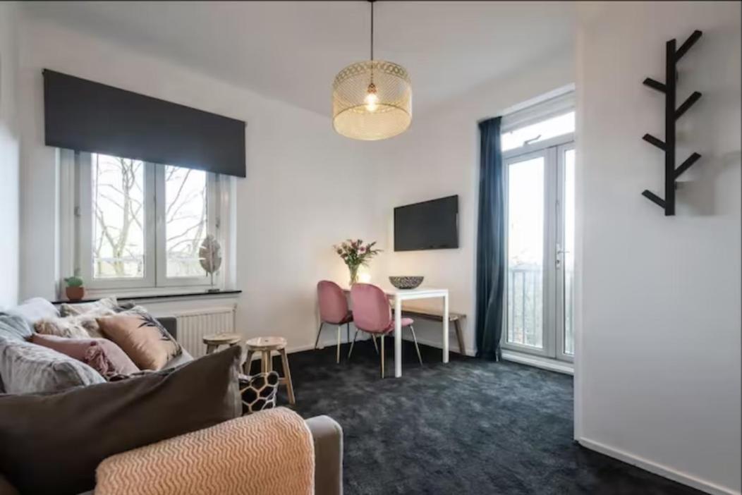 Cozy 2-bedroom Căn hộ Amsterdam