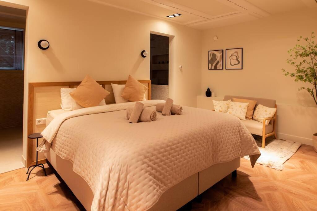 Apartamento Newly Renovated Luxurious 200 Sqm Loft In Centre *