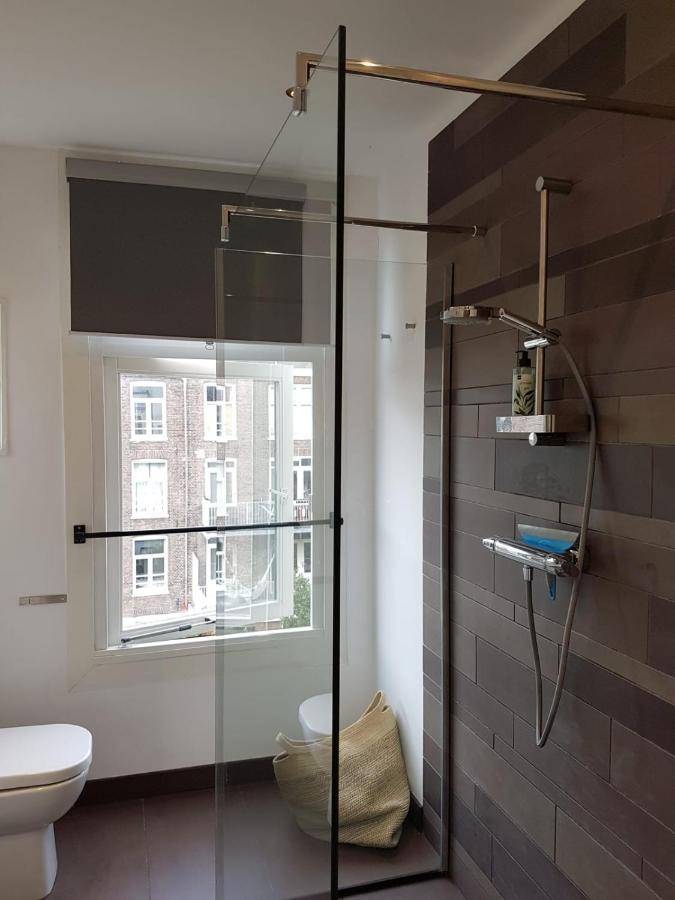 The Superstay Boutique Guestroom * Amsterdam