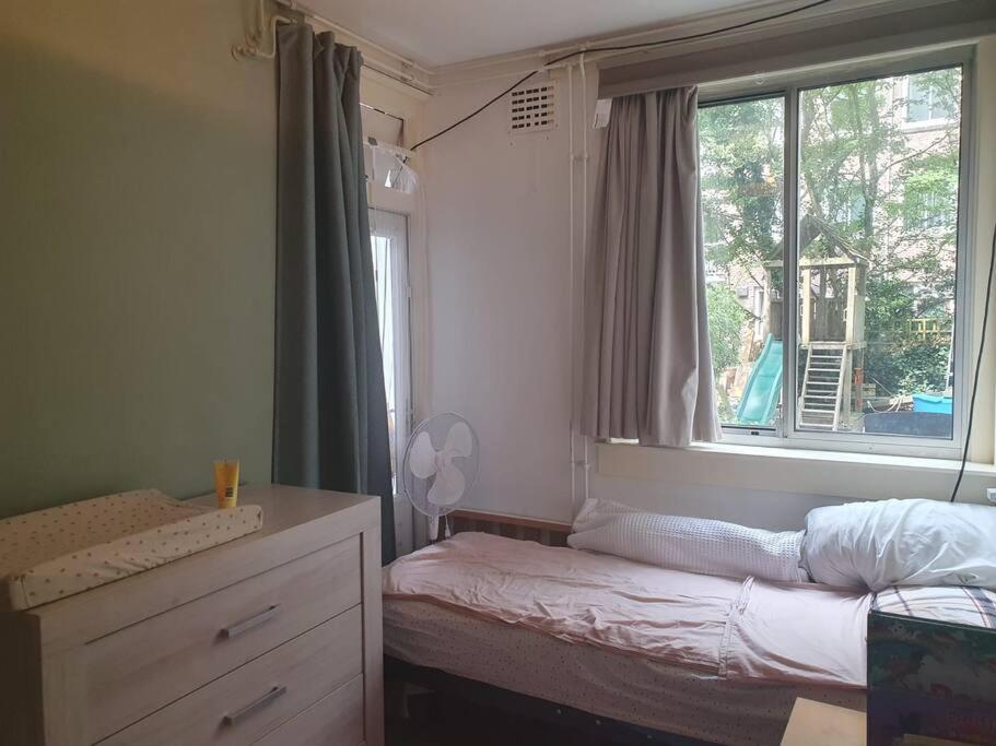 Met 2 Slaapkamers En Tuin In *