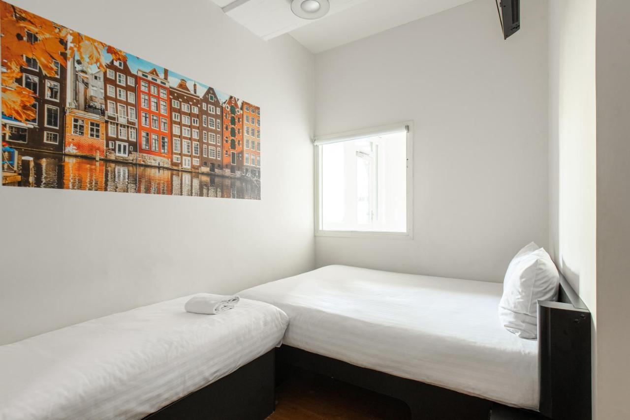 Easyhotel City Centre South Hotel