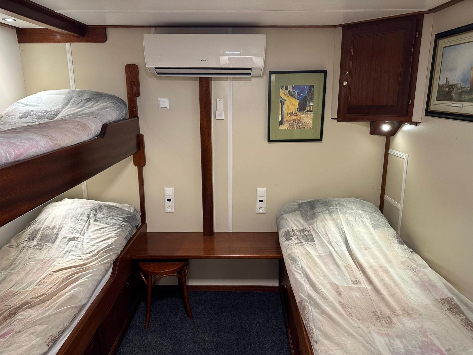 Hotelboat Angeline Hotel *