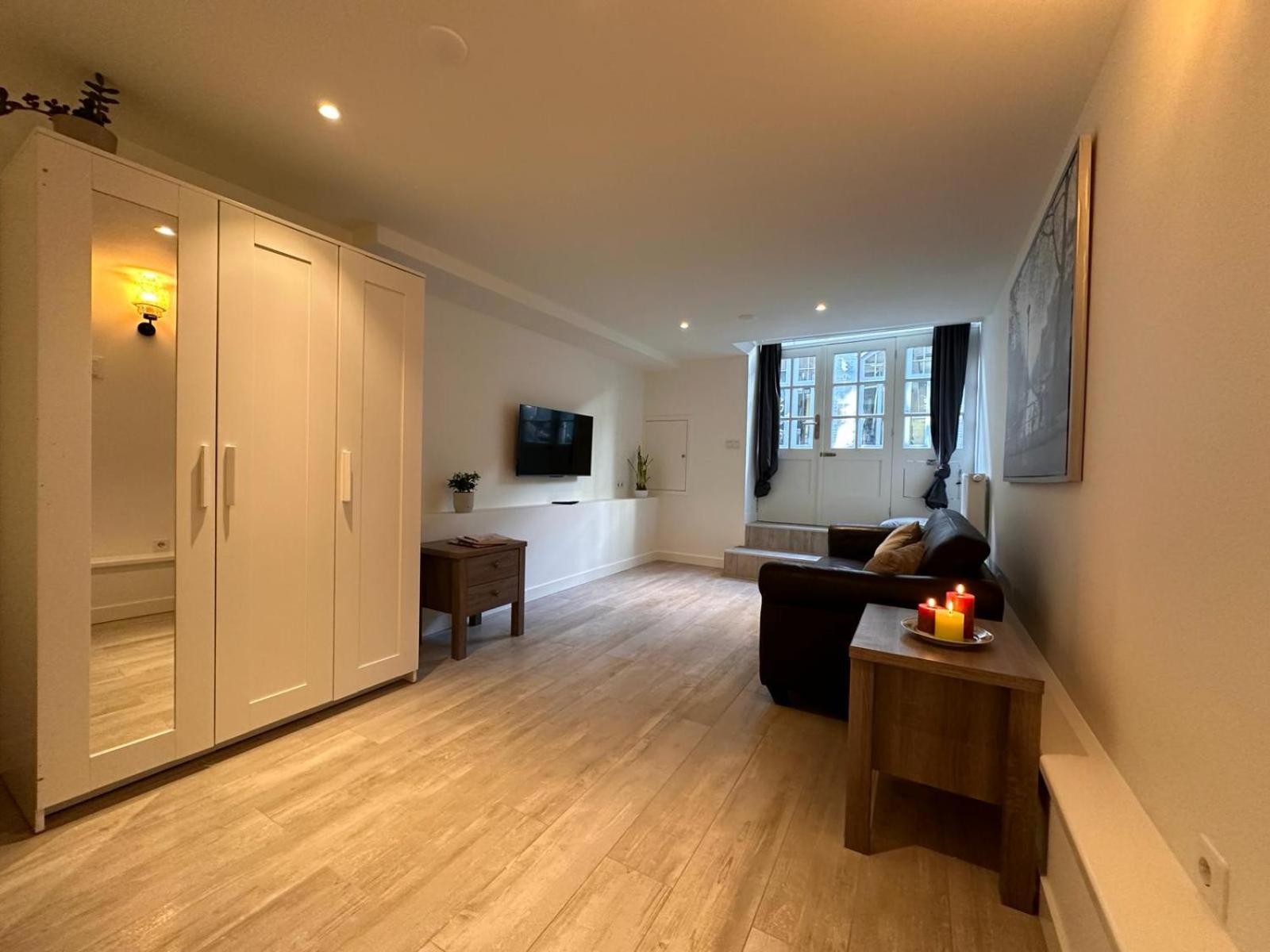 Apartamento Tulip House Luxury - Location - Rijksmuseum - Leidseplein 120 M2 Private With Kitchen *