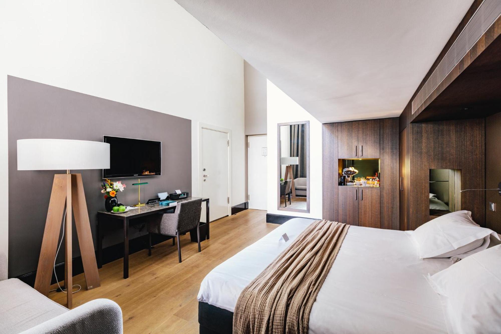 Hotel The Dylan - The Leading Of The World