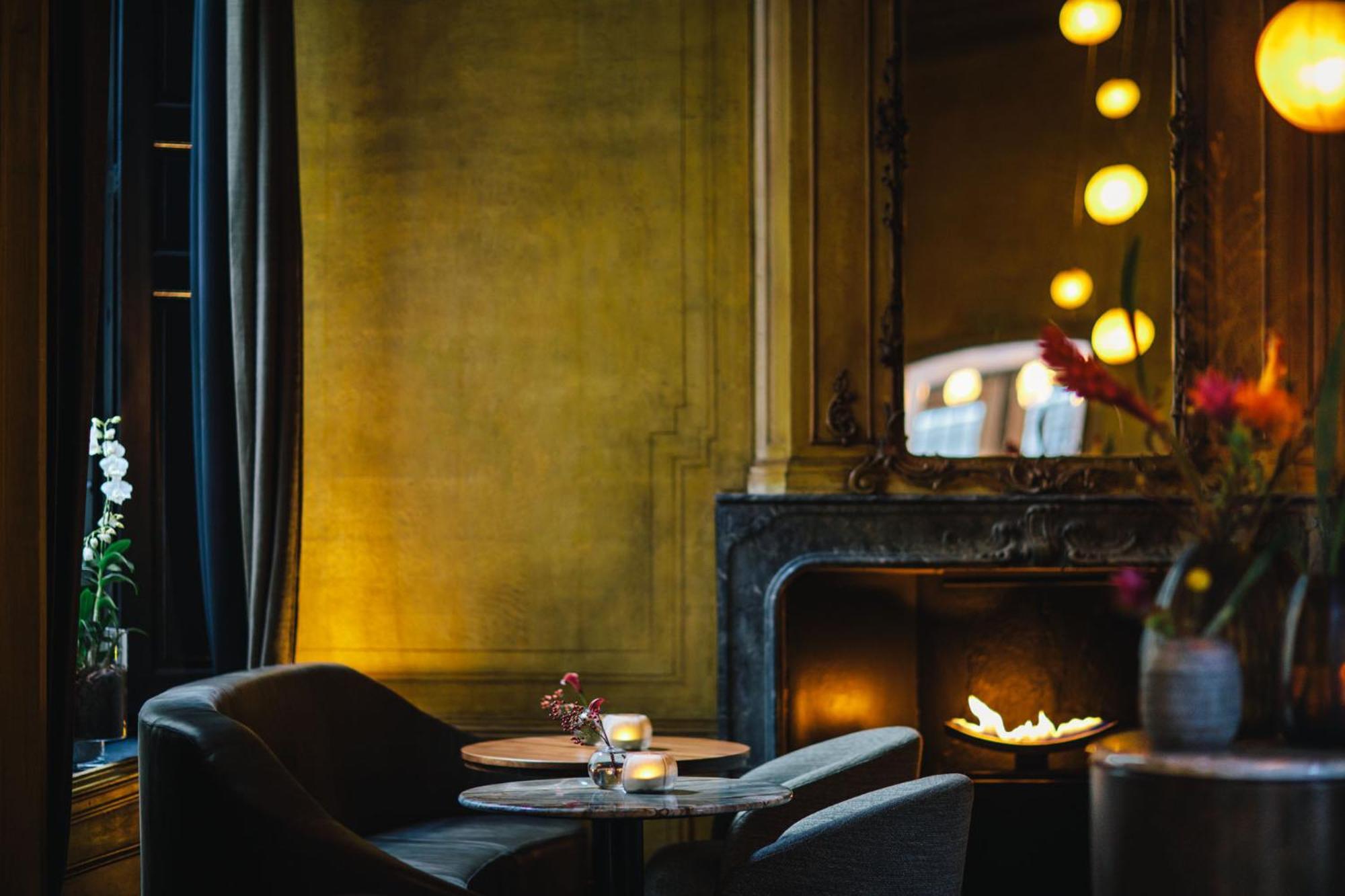 The Dylan - The Leading Of The World 5*