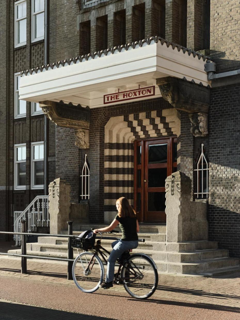The Hoxton, Lloyd Khách sạn