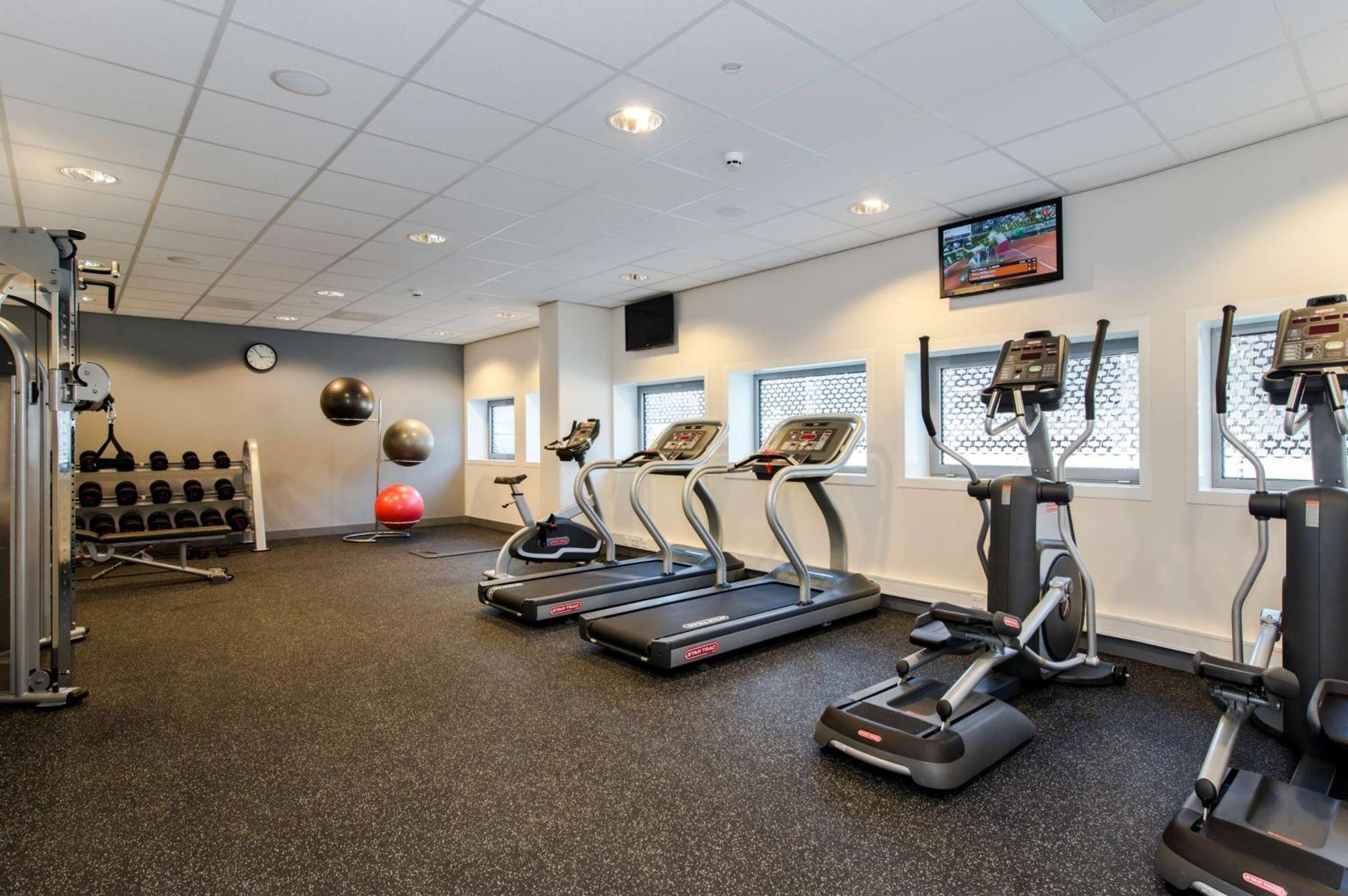 Khách sạn Hampton By Hilton Arena Boulevard 3*