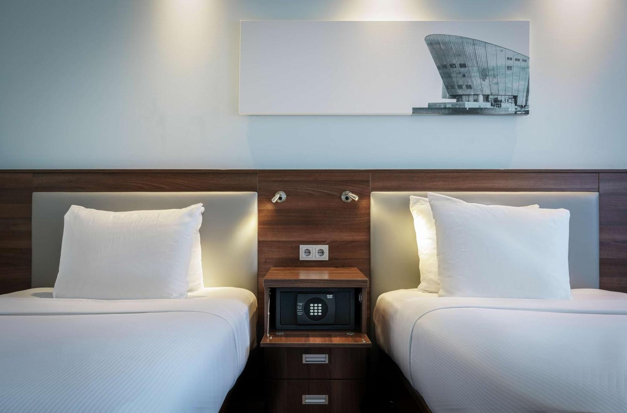 Hotel Hampton By Hilton Centre East