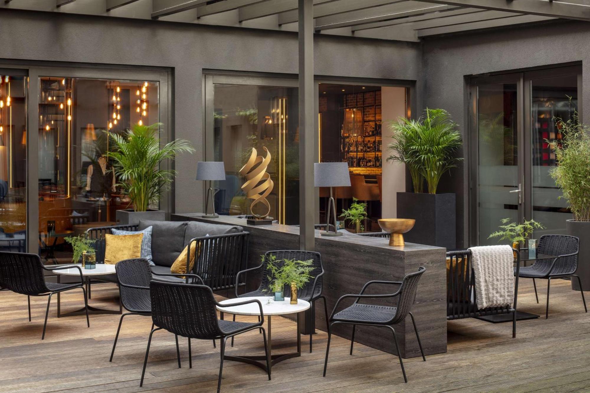 Hotel Anantara Grand Krasnapolsky 5*