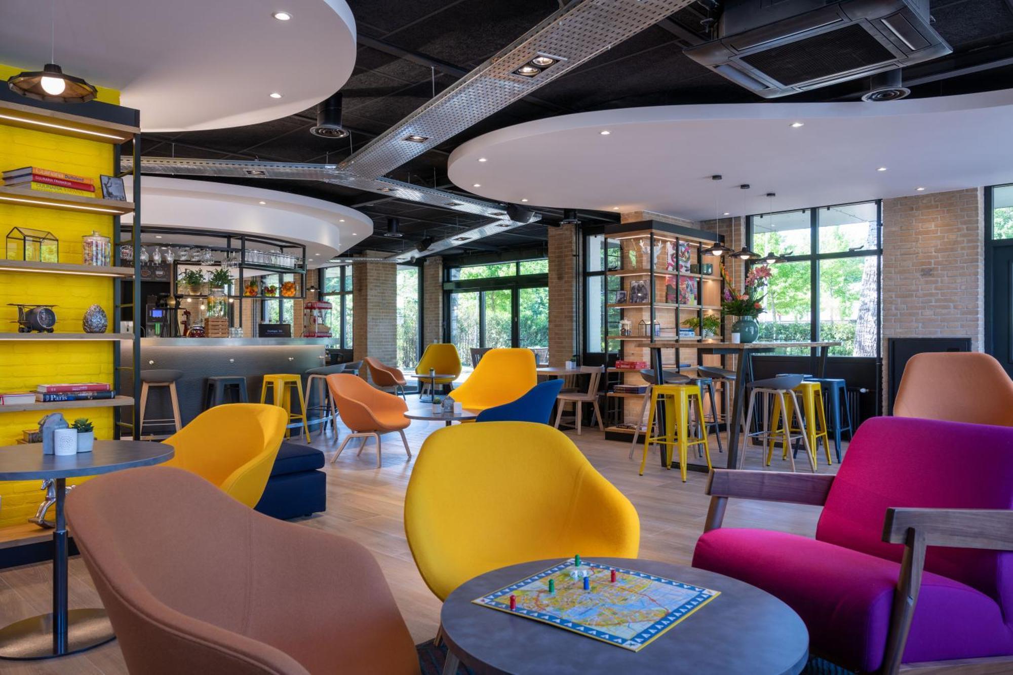 Khách sạn Campanile & Restaurant Zuid-oost Amsterdam