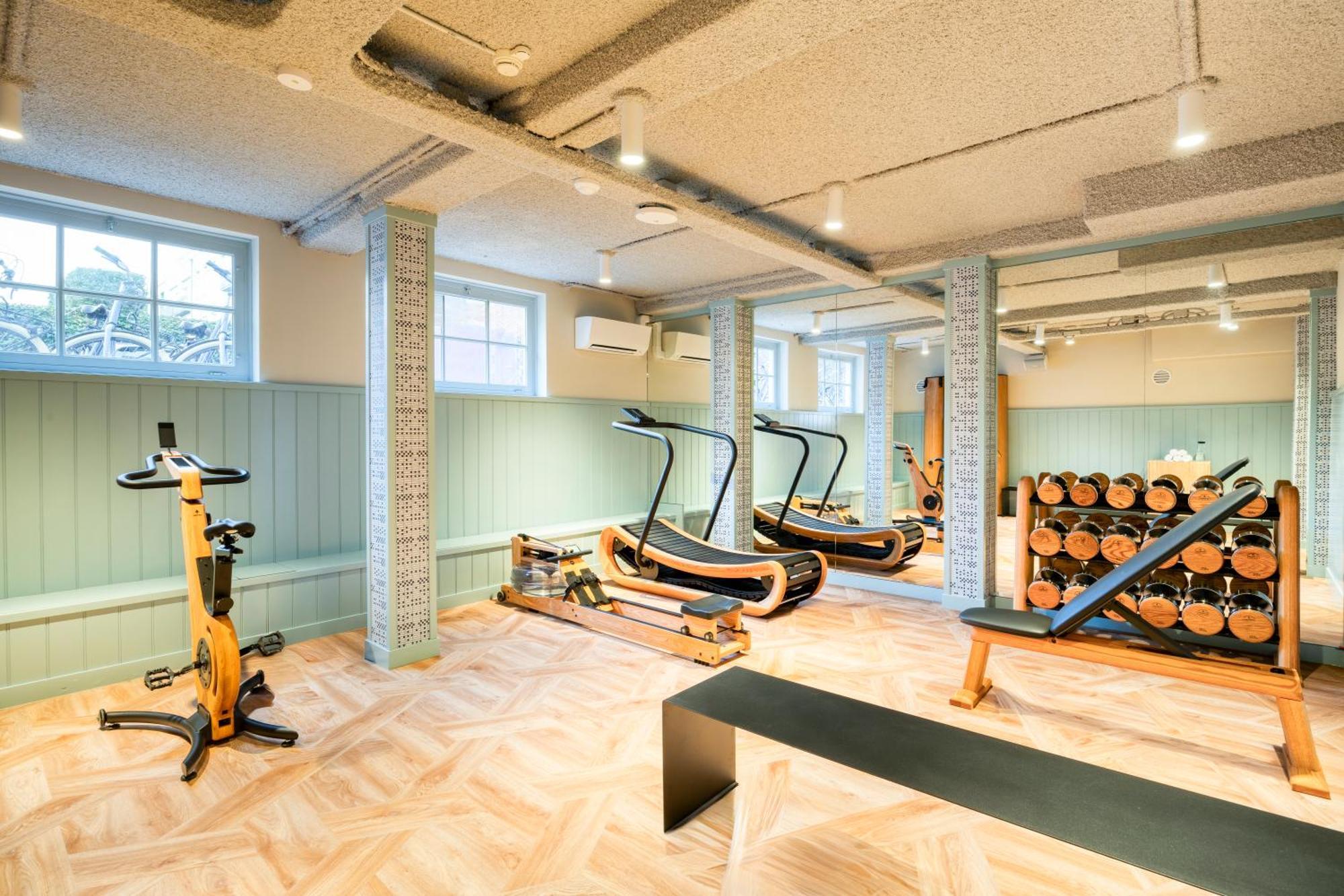 Khách sạn hẻo lánh Citadines Canal 4*