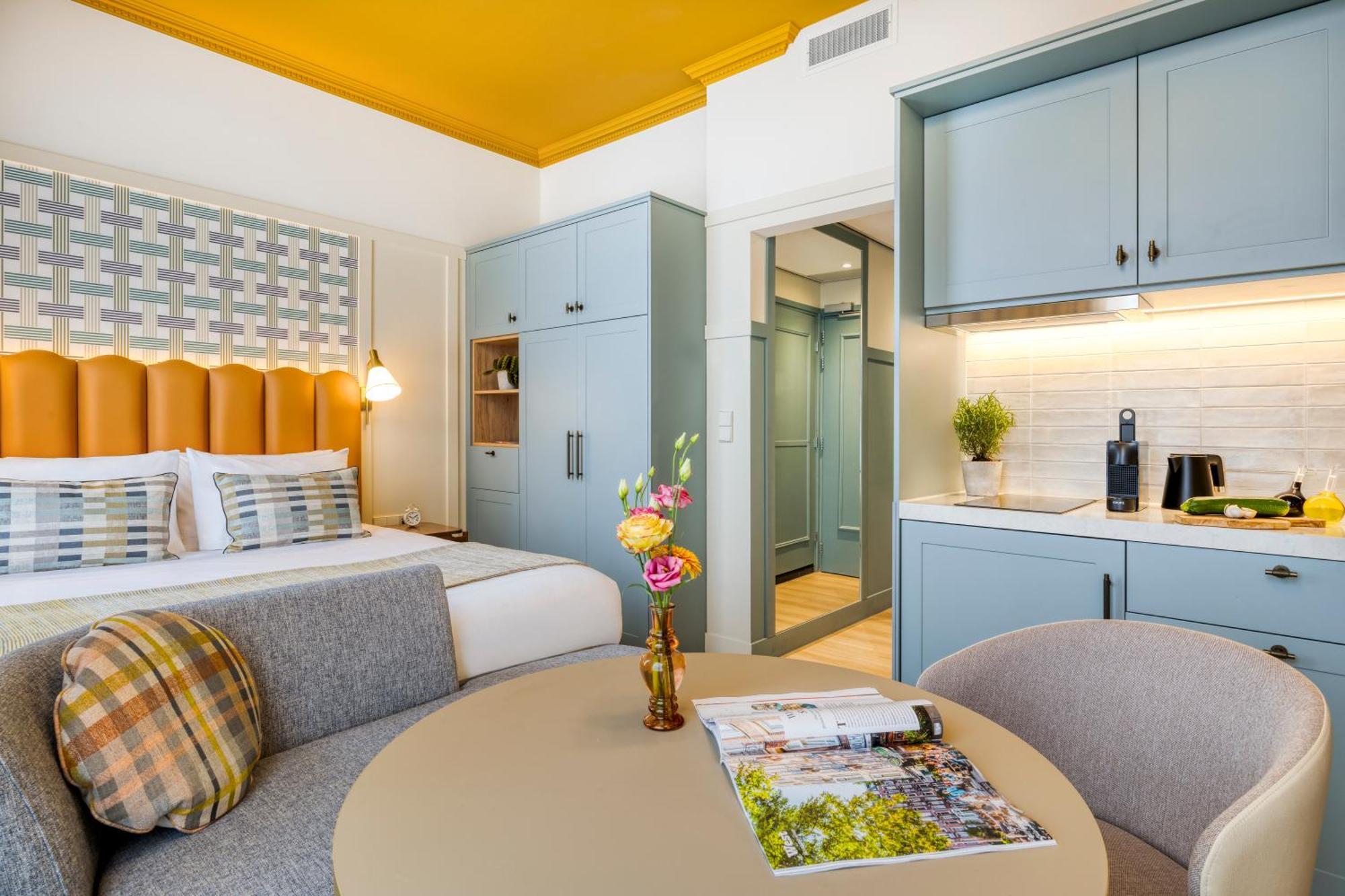 Khách sạn hẻo lánh Citadines Canal