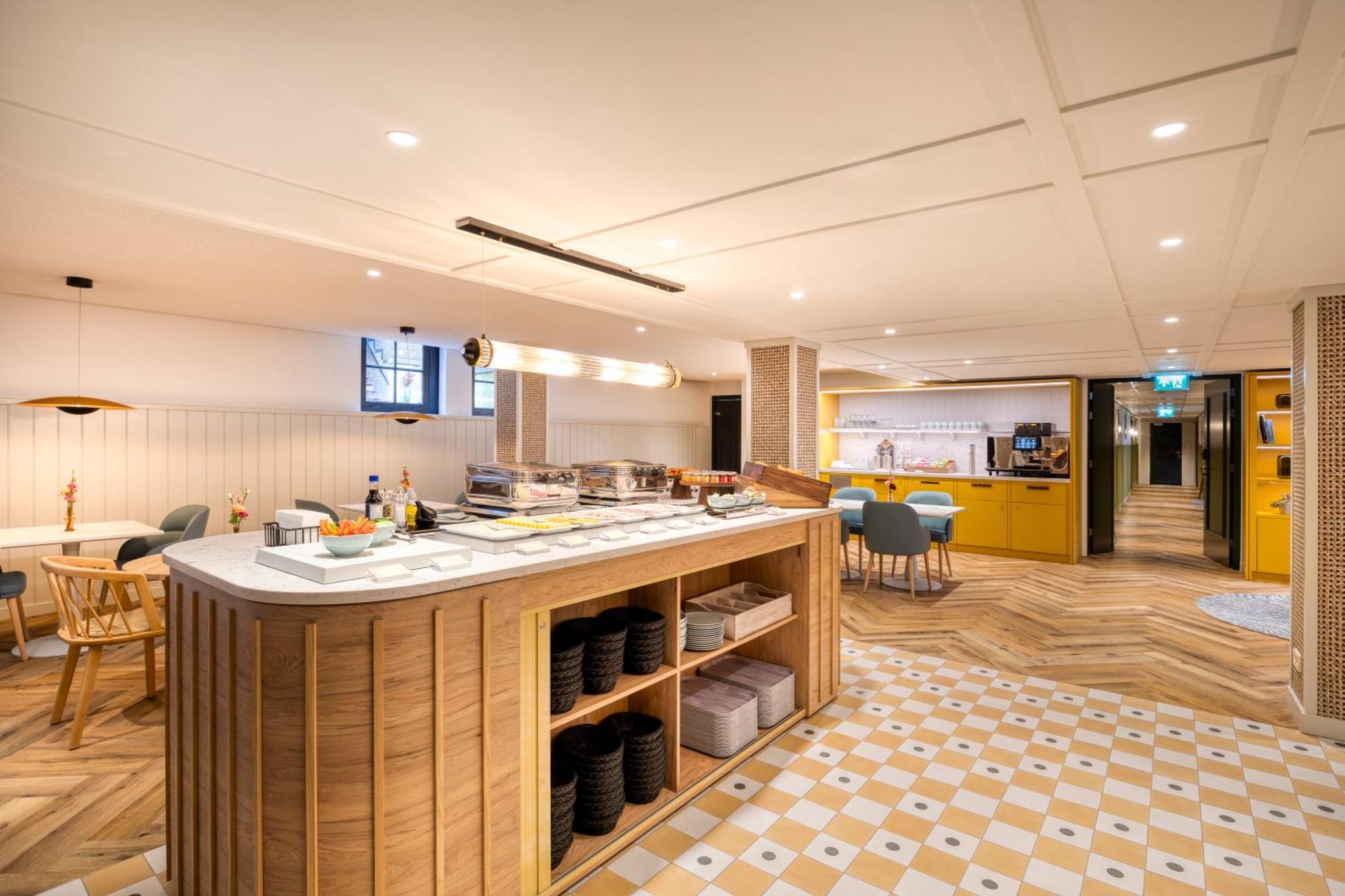 Khách sạn hẻo lánh Citadines Canal 4*