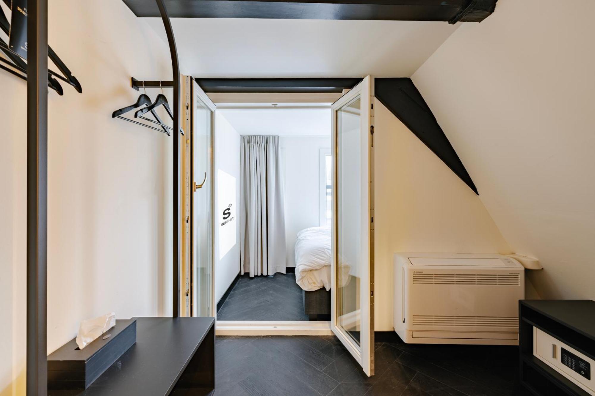 Hotel Mr. Monkey 4*