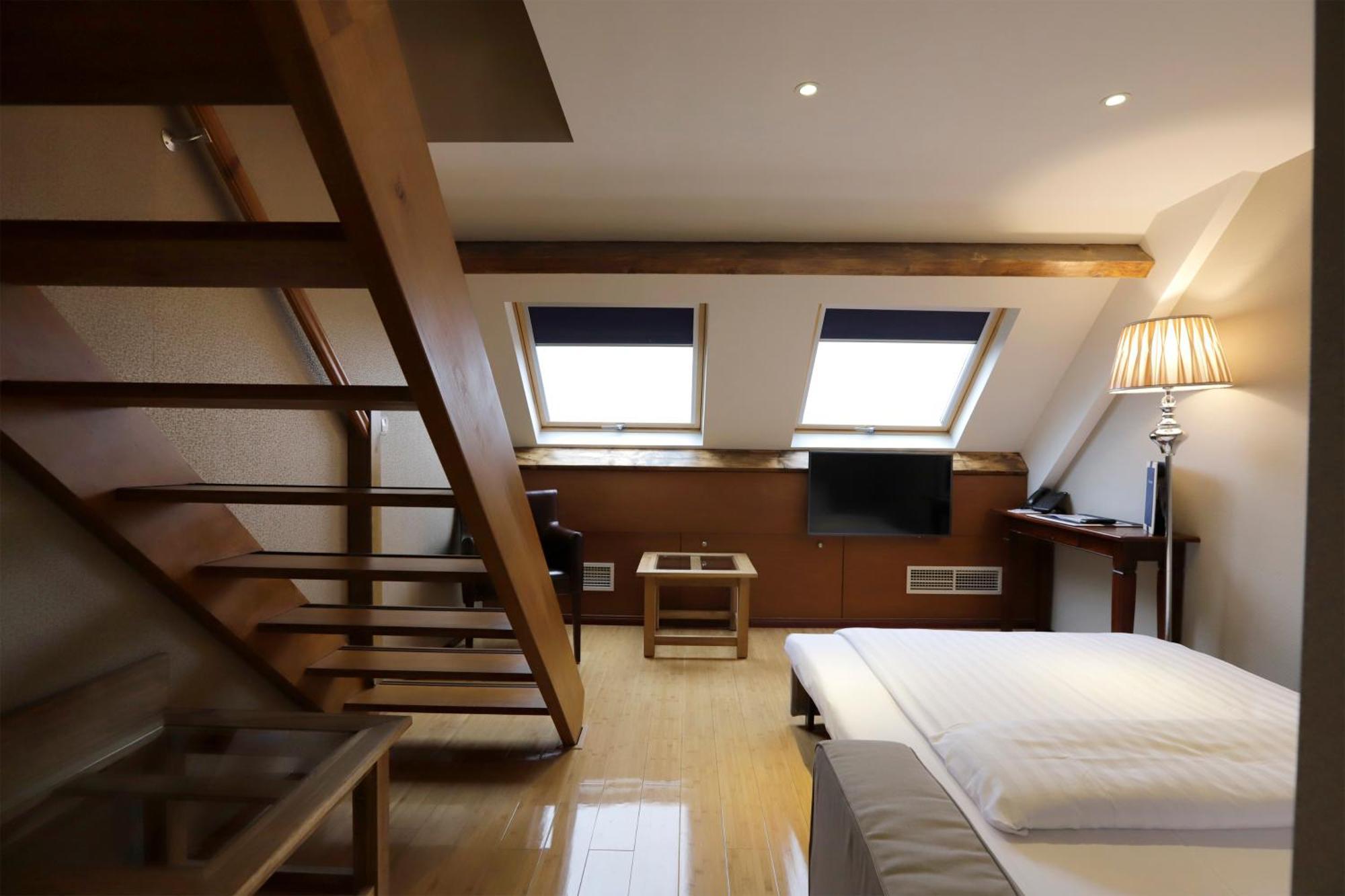 Chasse Hotel 4*