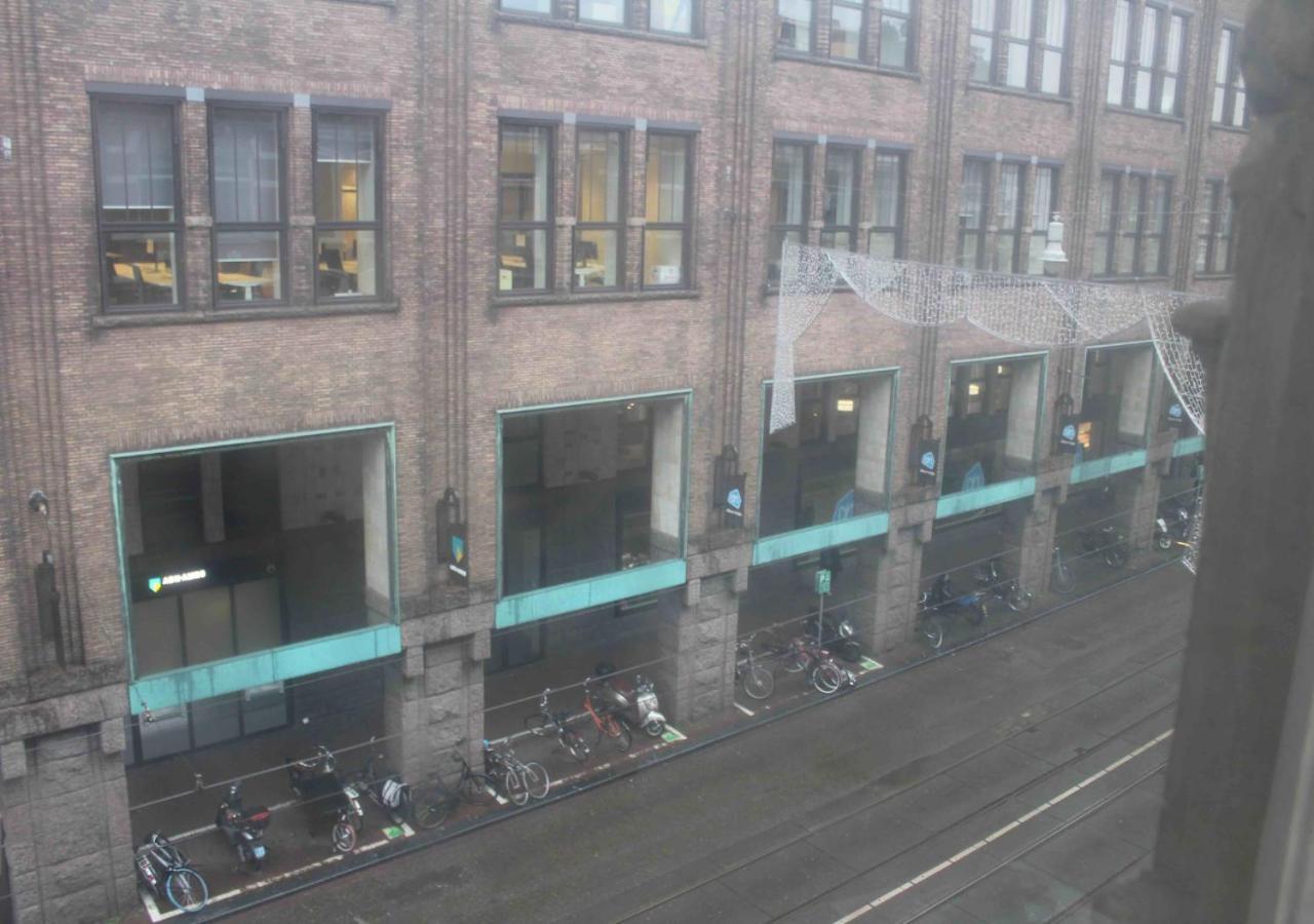 City Hotel 2*