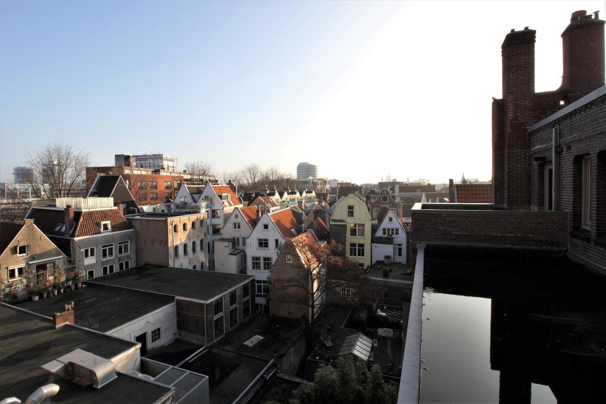 Khách sạn The Bank Amsterdam