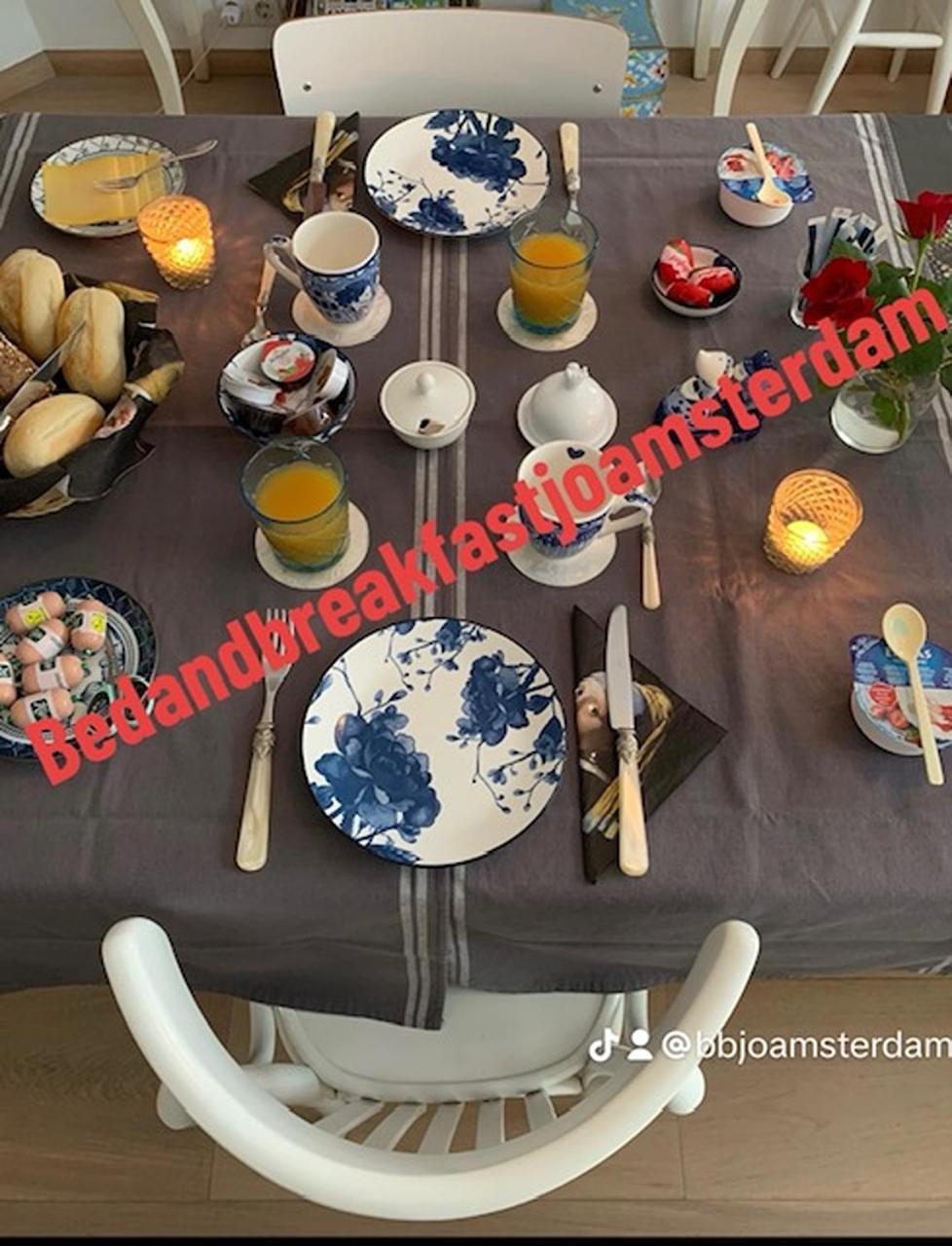 Jo Amsterdam *
