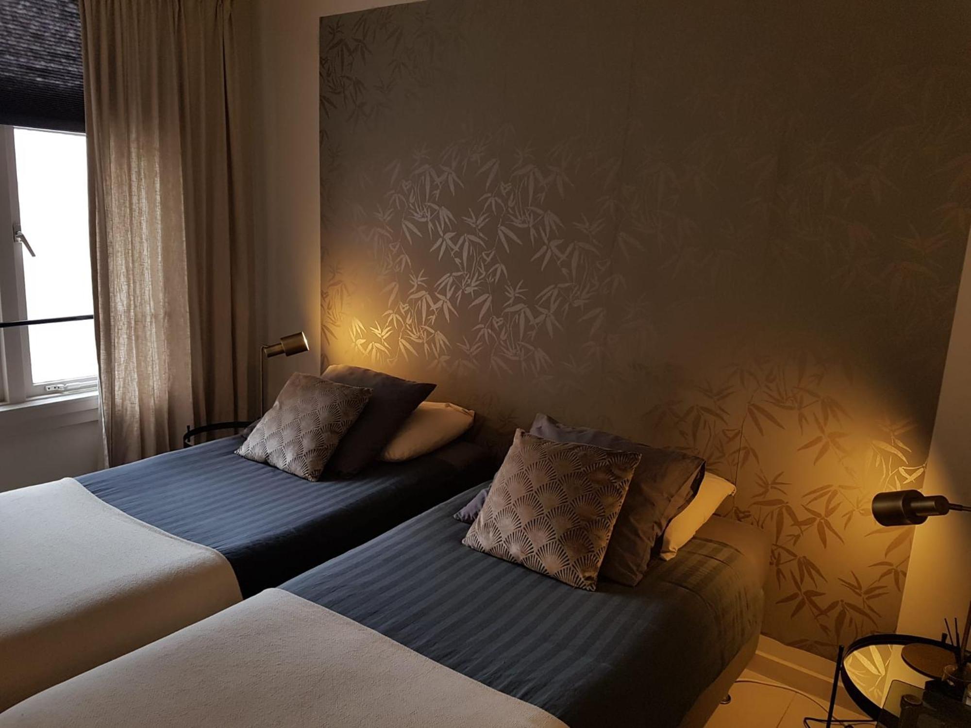 The Superstay Boutique Guestroom * Amsterdam