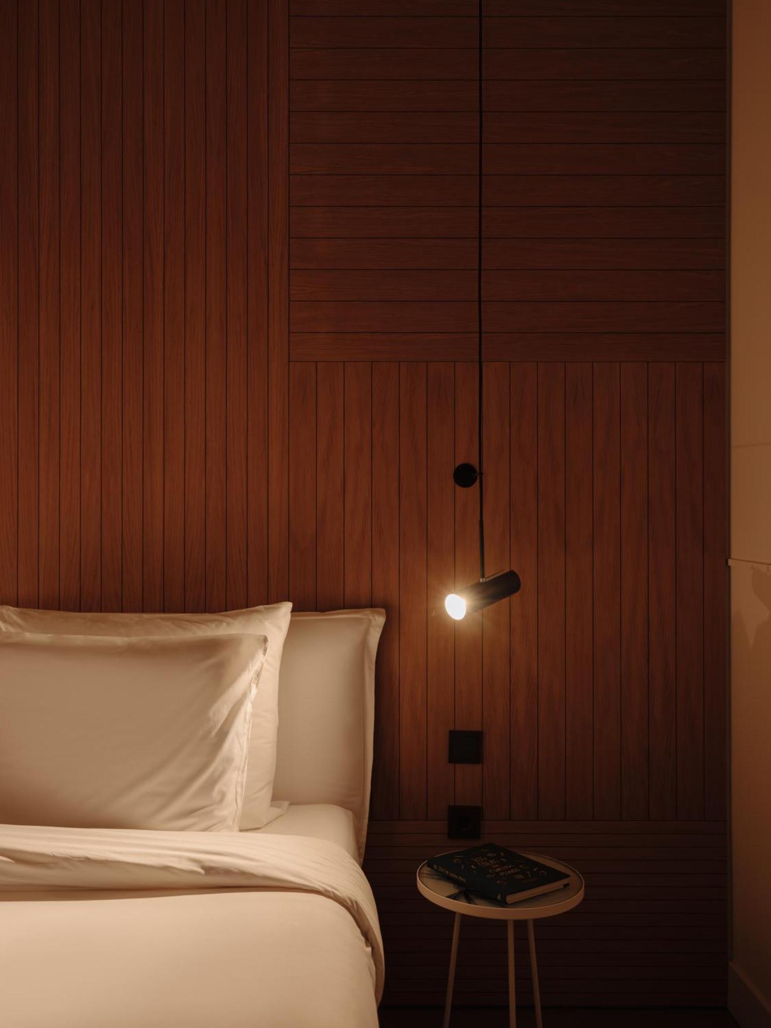 Hotel Conscious Westerpark 4*