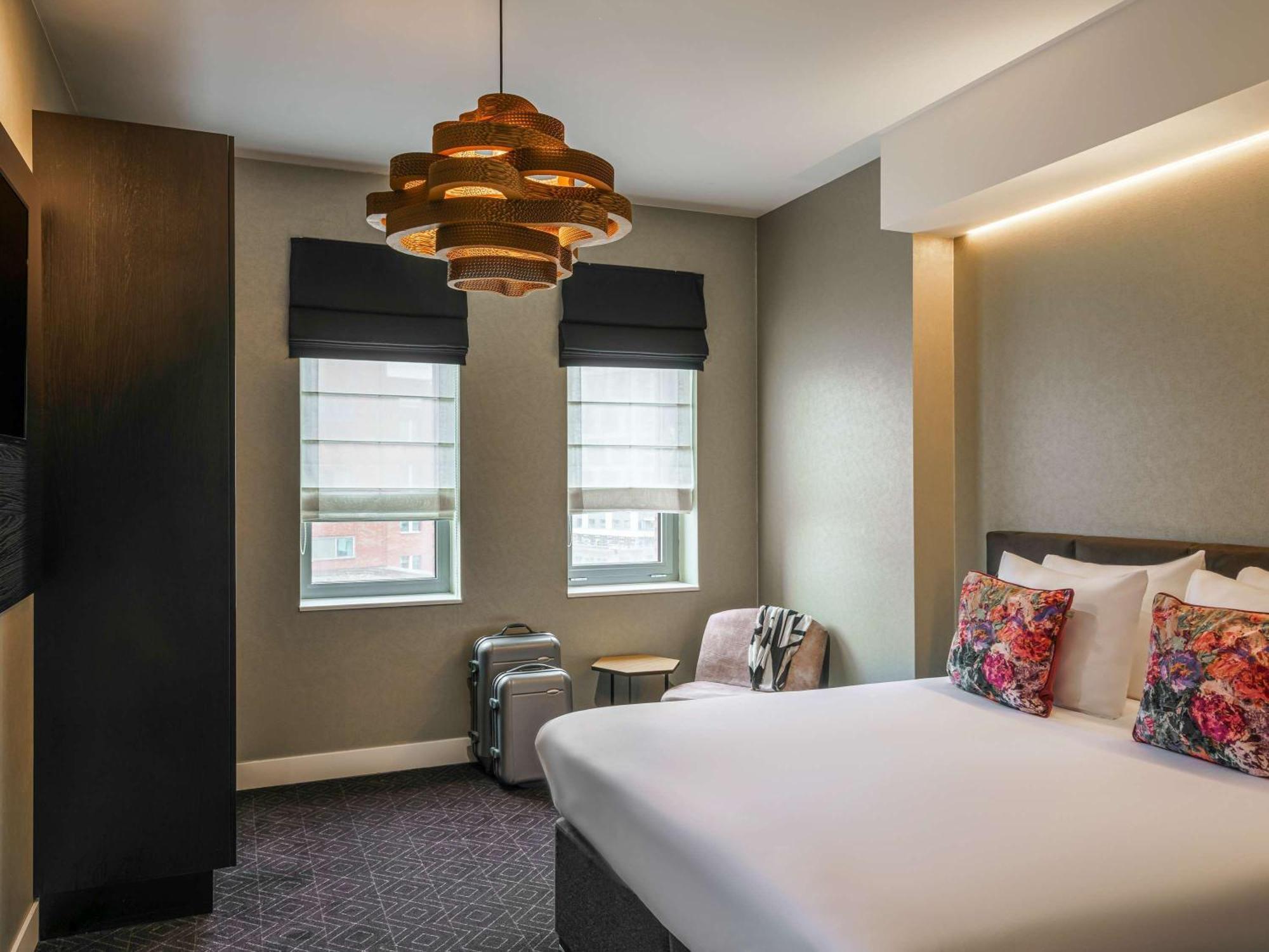 Mercure Sloterdijk Station 4* Amesterdão