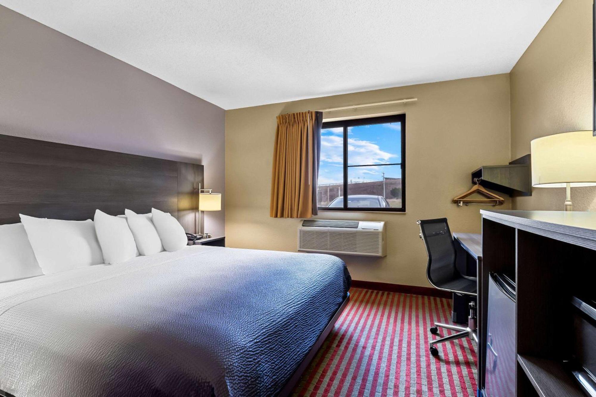 Super 8 By Wyndham 2* Amsterdam