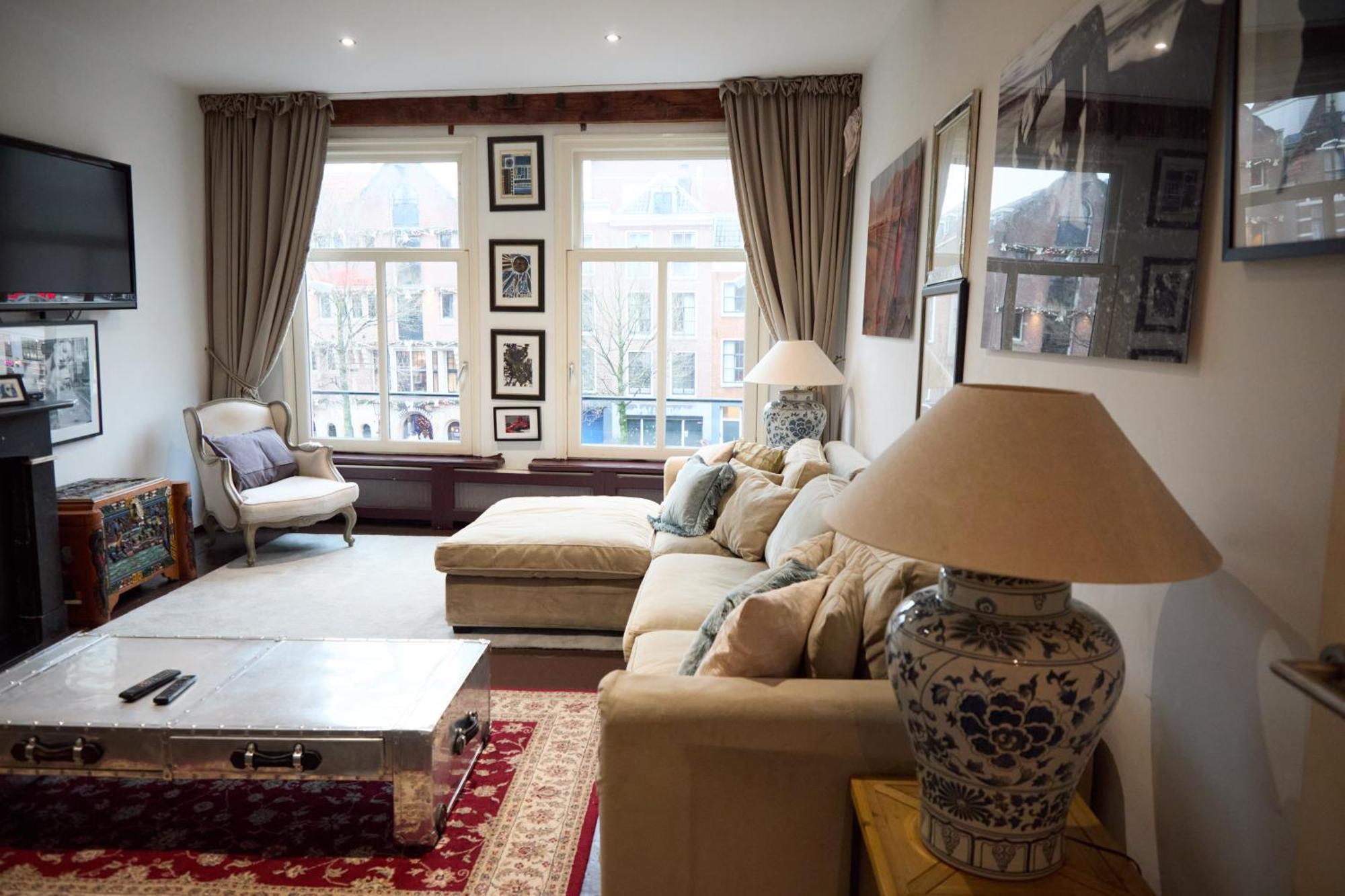 Apartment Redlight Canalview Centre