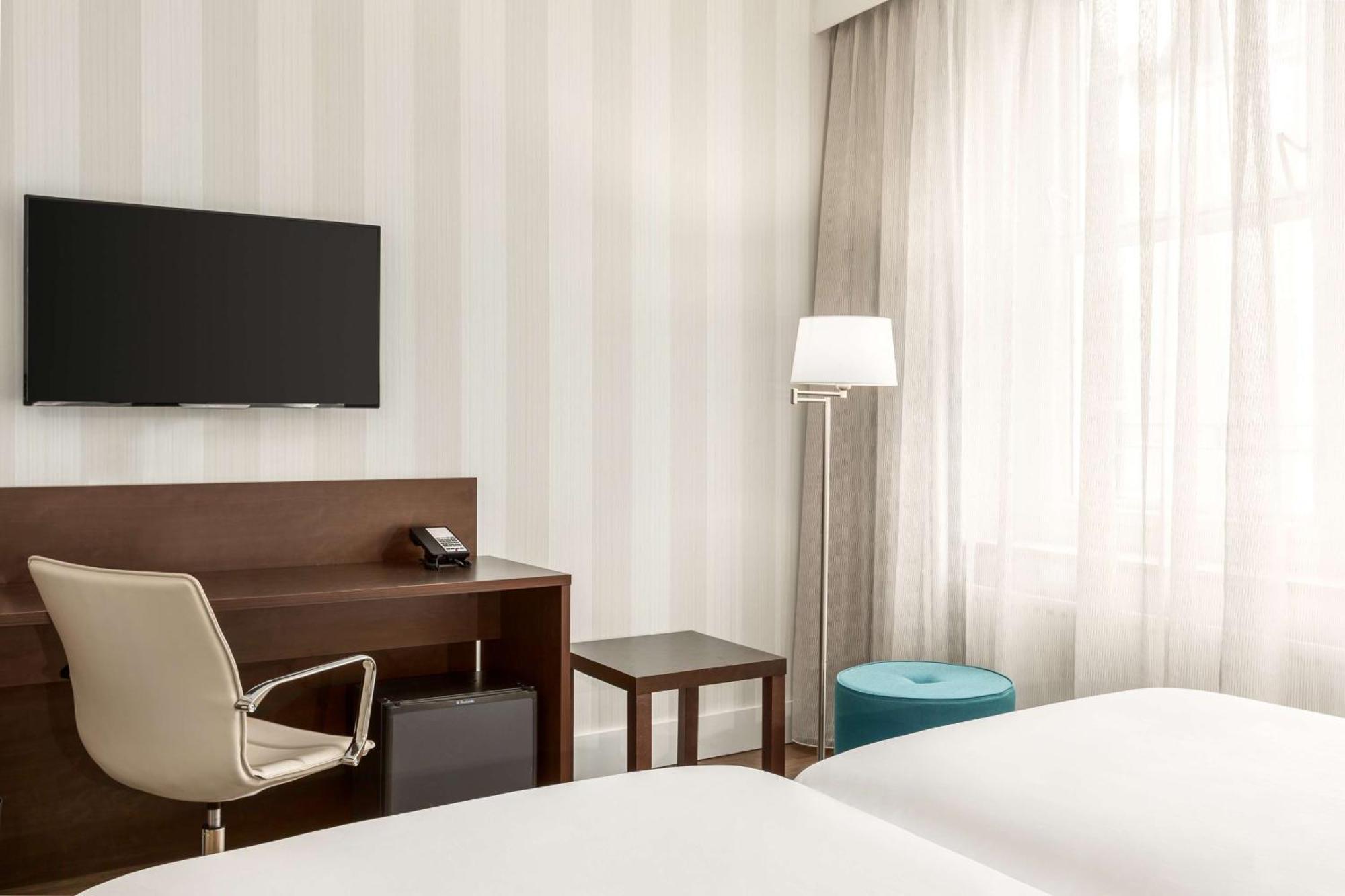 Nh City Centre 4*