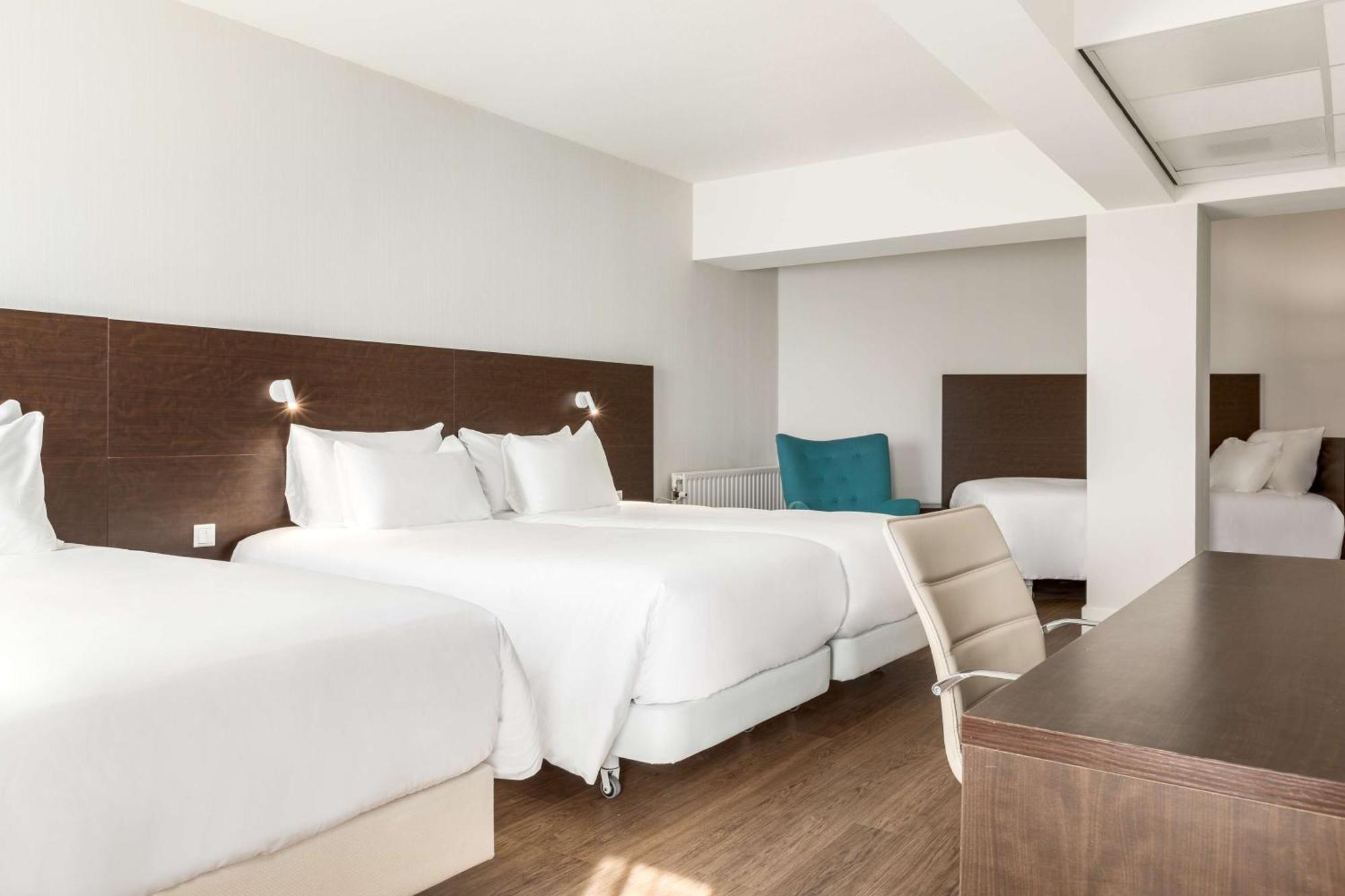Khách sạn Nh City Centre 4*