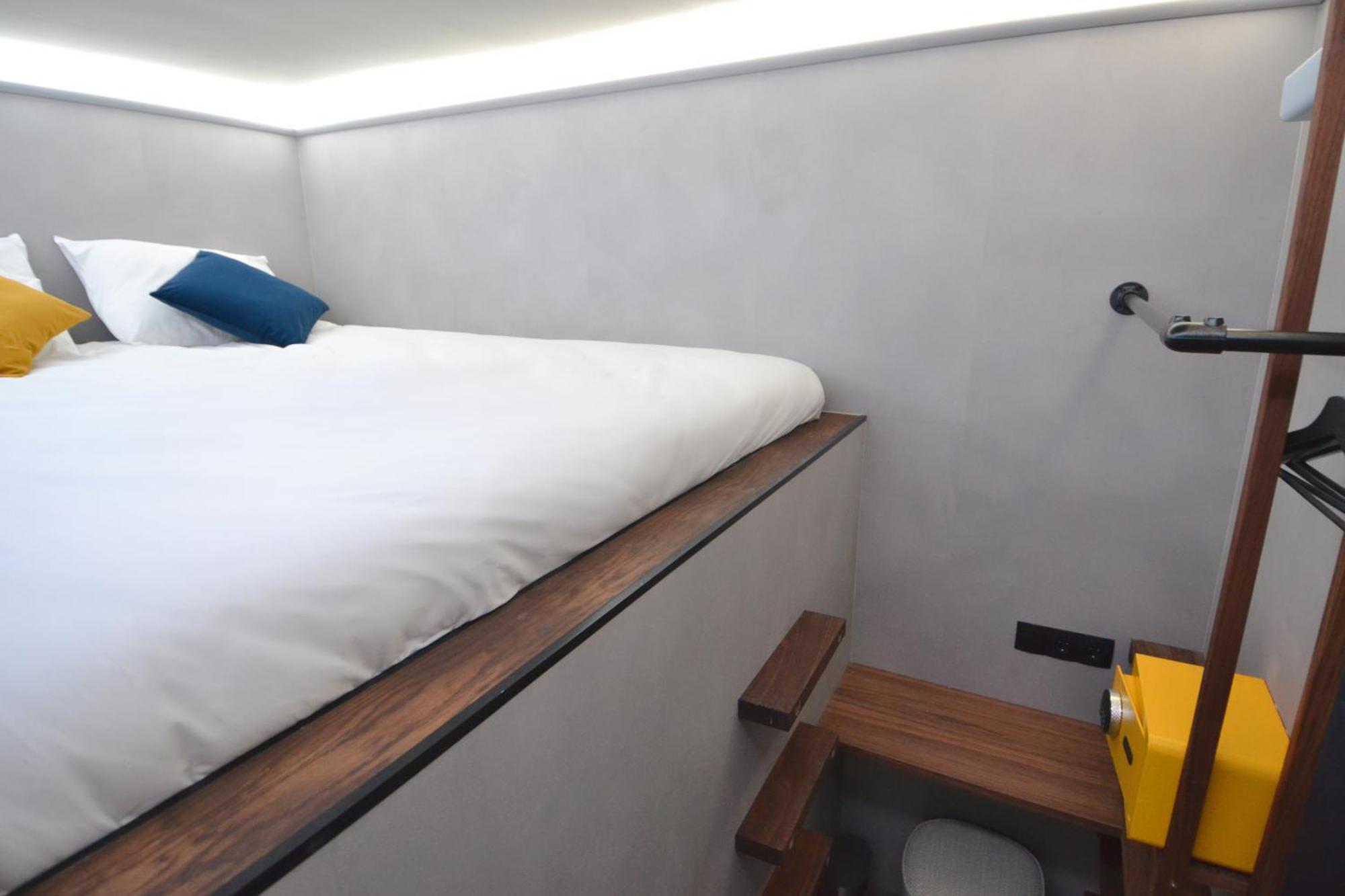 The Hyve Capsule Capsulehotel Amsterdam