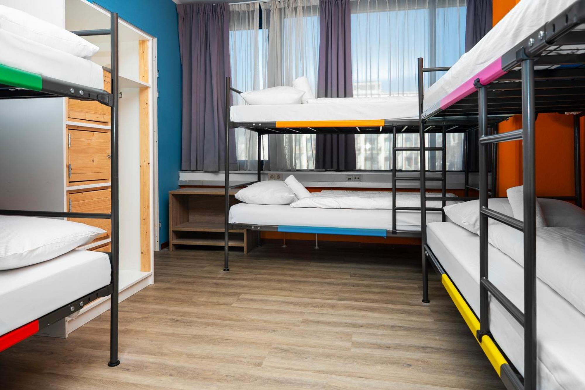 Hotel Teleport Amsterdam