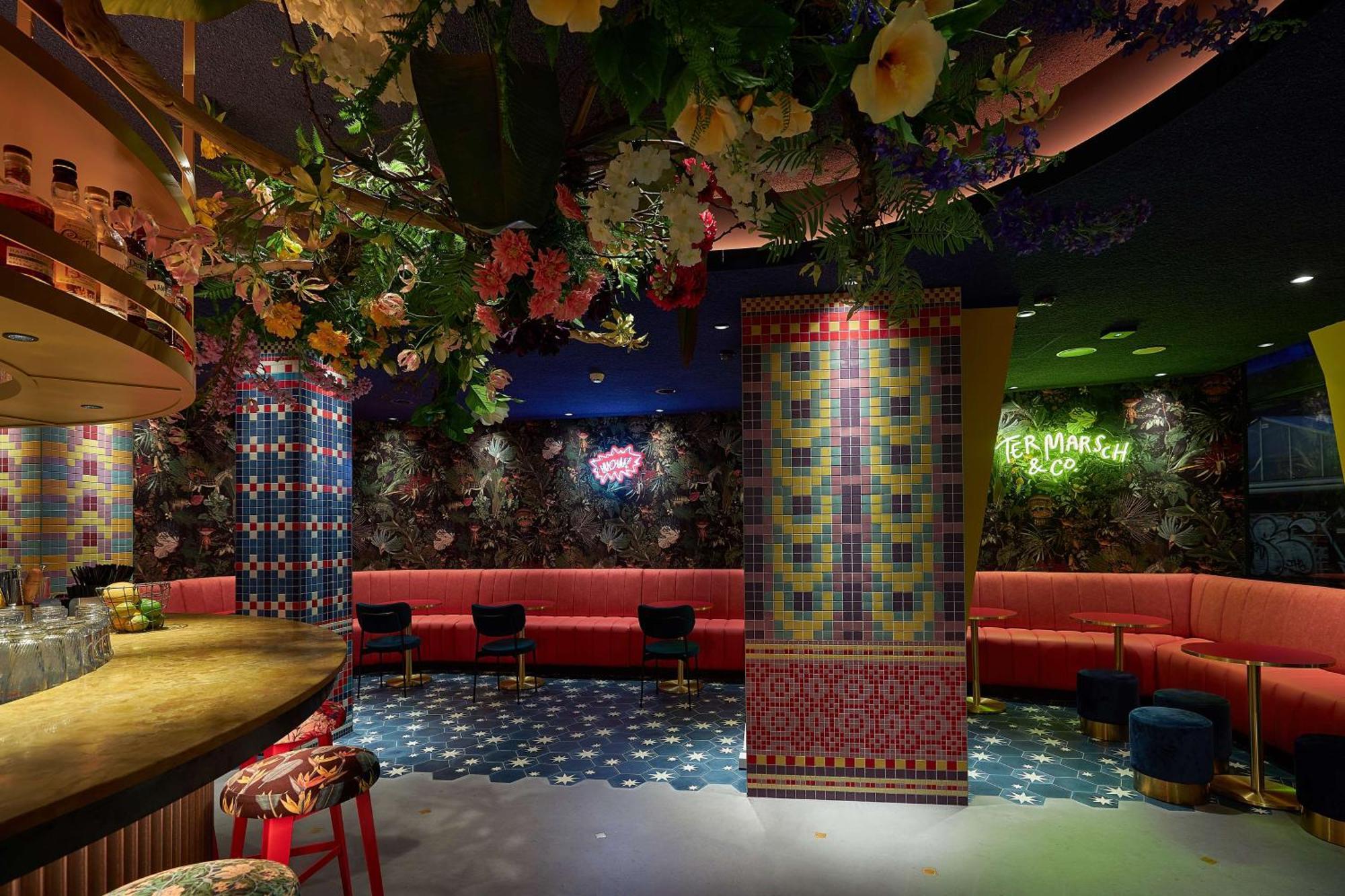 Khách sạn Nh Collection Flower Market 4*