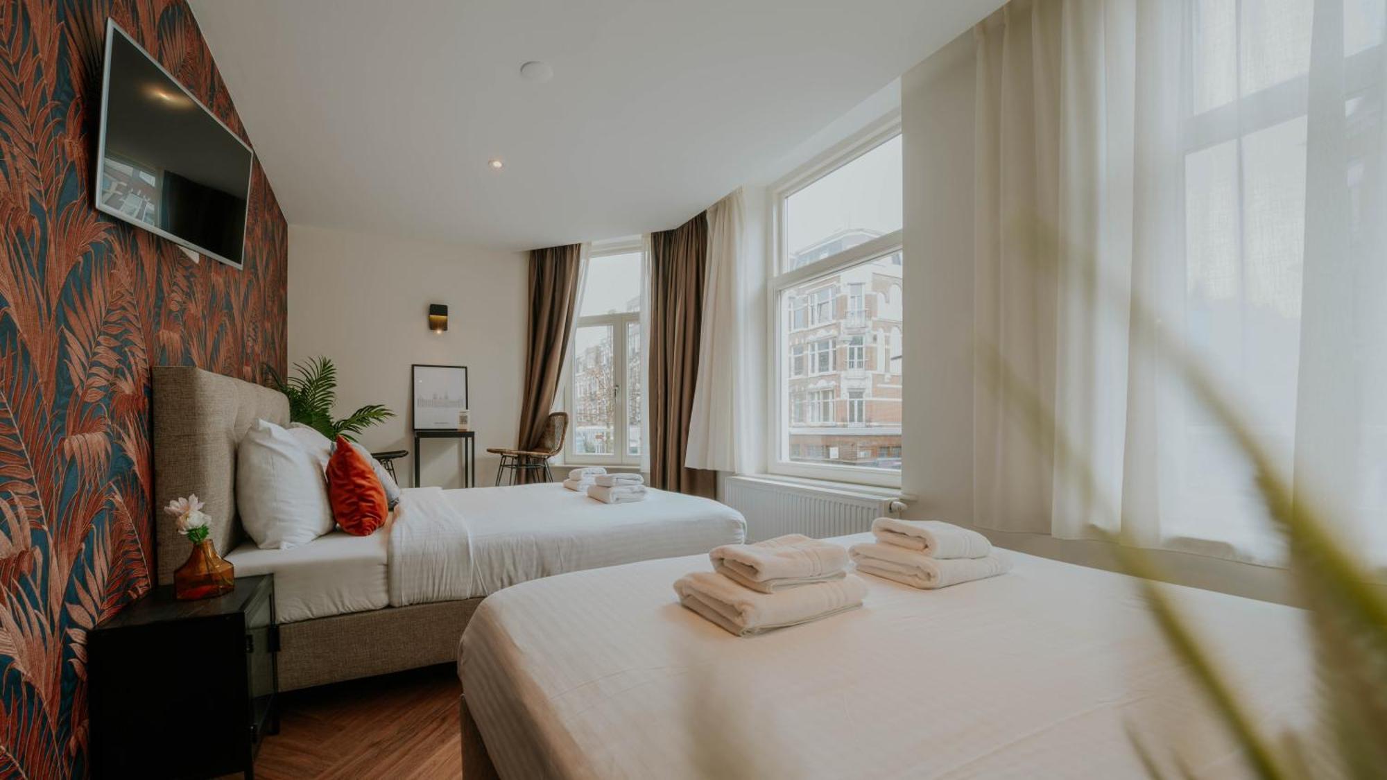 Heye 130 Hotel