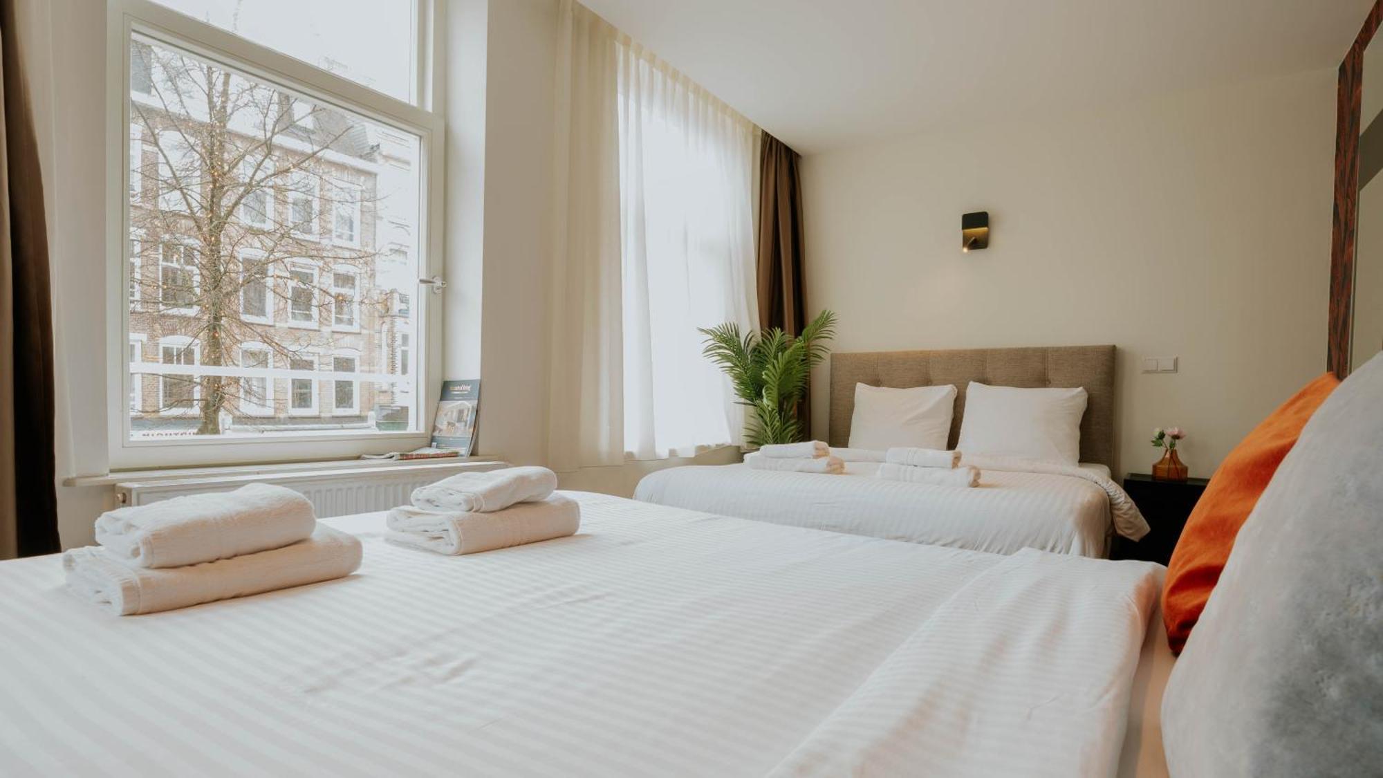 Heye 130 Amsterdam