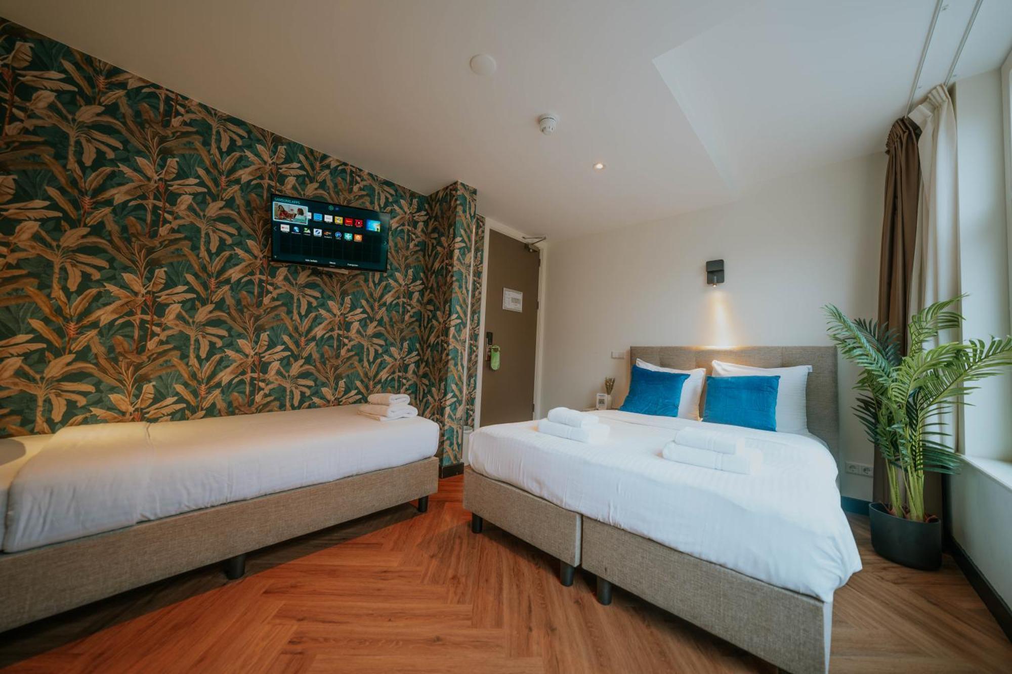 Heye 130 Hotel 2*