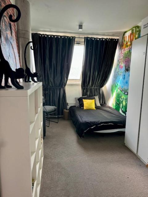 Appartement Elegant Penthouse Loft Of 250 M2 In Centre With Huge Roofgarden 80 M2