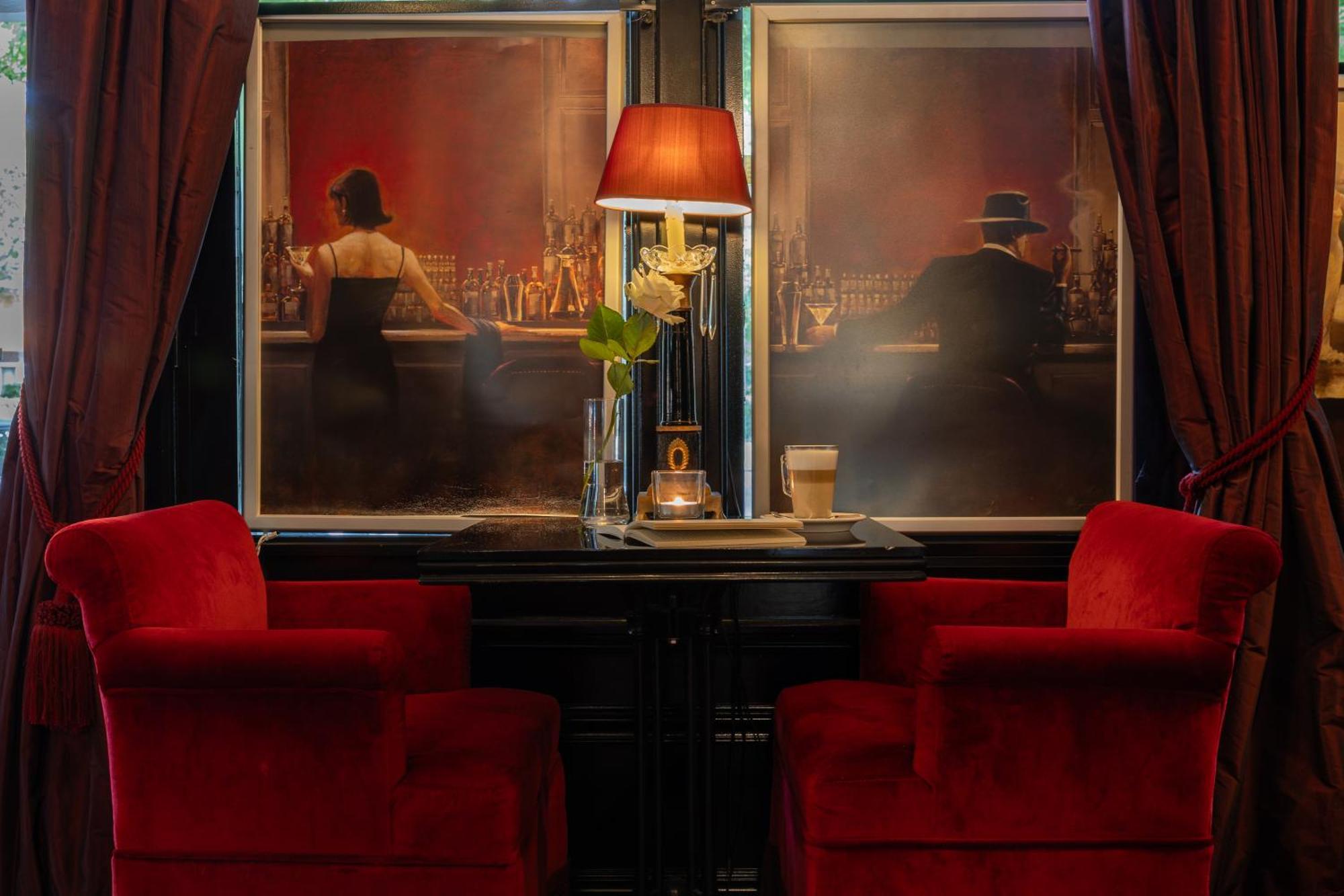 Khách sạn Apollofirst Boutique 4*