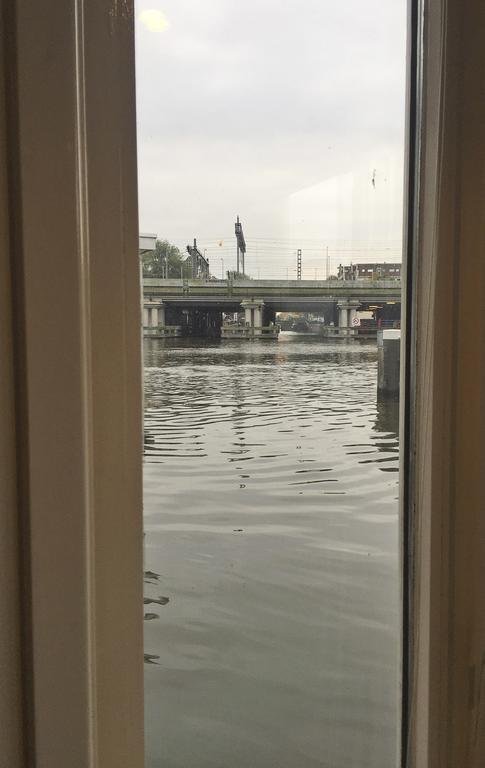 Houseboat Westerdok *