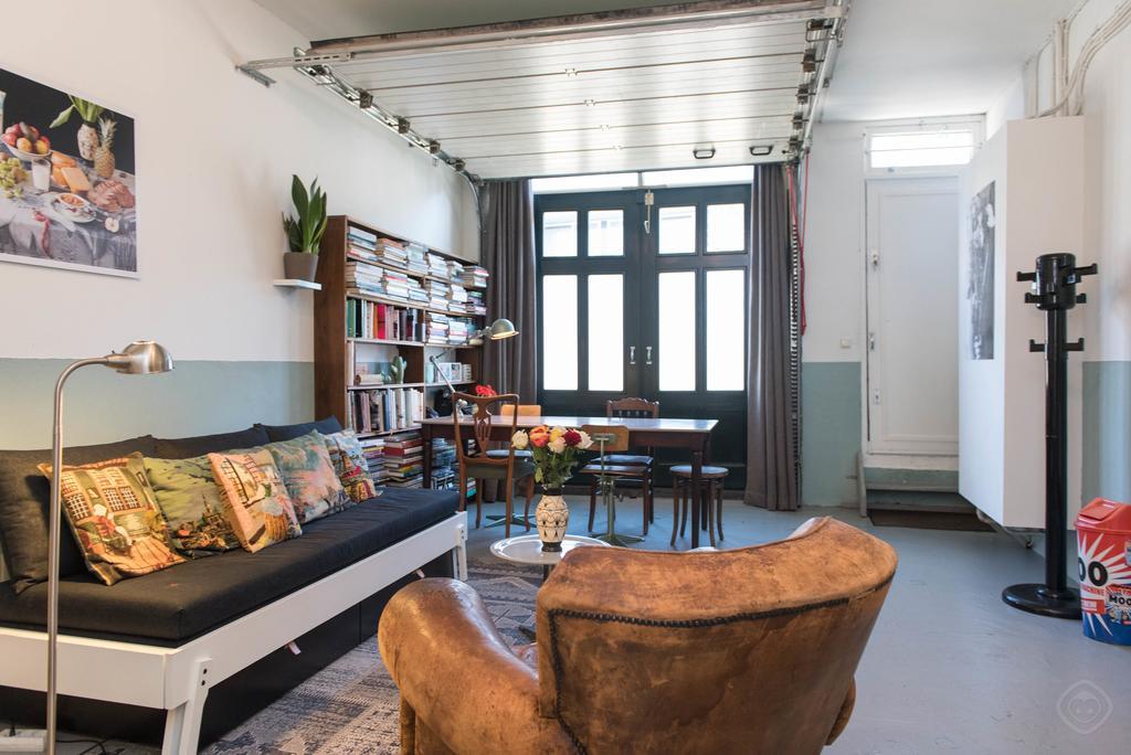 Authentic West 3*