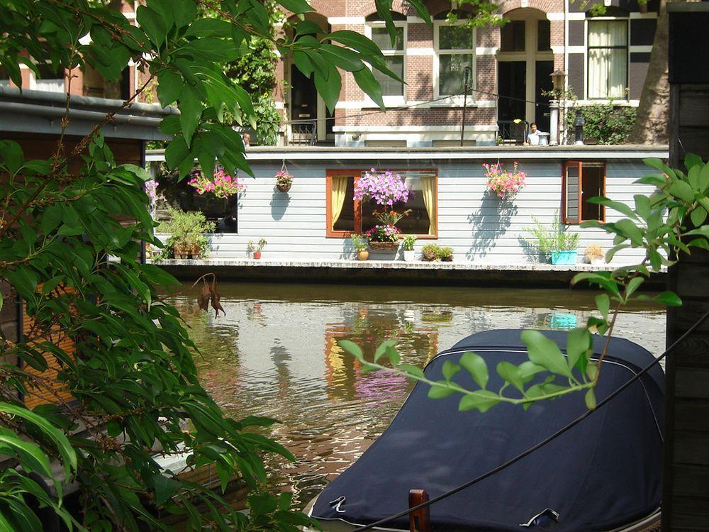 Phildutch Houseboat
